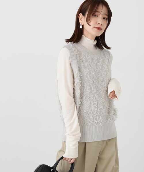 N.（N. Natural Beauty Basic）（エヌエヌナチュラルビューティーベーシック）の「◆フリンジニットベスト（ベスト・レディース・ブラック/グレー・MEDIUM）」の19枚目の写真