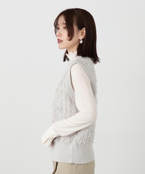 N.（N. Natural Beauty Basic）（エヌエヌナチュラルビューティーベーシック）の「◆フリンジニットベスト（ベスト・レディース・ブラック/グレー・MEDIUM）」の20枚目の写真