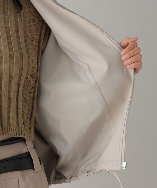 FOREVER 21(フォーエバー トゥエンティーワン)の「【2024SS】フェイクレザーブルゾン(ブルゾン・レディース・アイボリー/ブラック・FREE)」の10枚目の写真