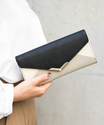 itto...（イット）の「品のある、大人デザインV字ビジュー長財布（財布）」