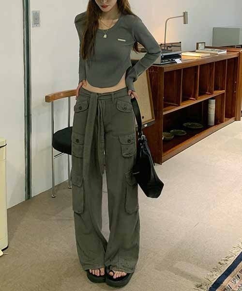 NANEA(ナネア)の「ワンポイント Uネッククロップドカットソー(Tシャツ/カットソー・レディース・アイボリー/グレー・X-LARGE/LARGE/MEDIUM/SMALL)」の13枚目の写真
