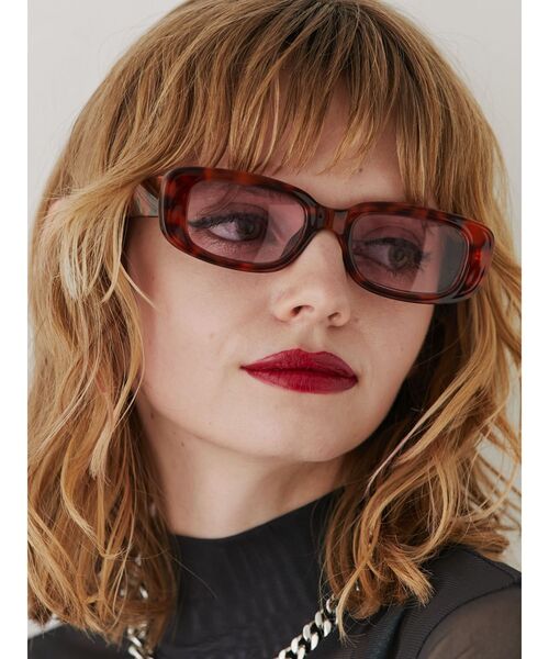 jouetie（ジュエティ）の「カラーレンズスクエアサングラス（サングラス・レディース・ブラウン/オフホワイト/ブラック・FREE）」の6枚目の写真