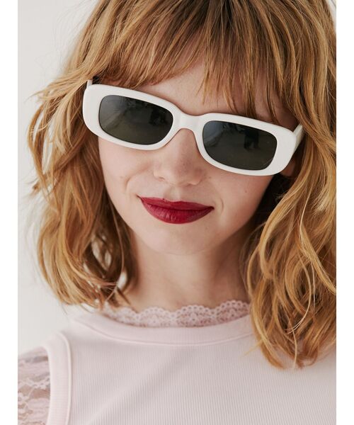 jouetie（ジュエティ）の「カラーレンズスクエアサングラス（サングラス・レディース・ブラウン/オフホワイト/ブラック・FREE）」の8枚目の写真