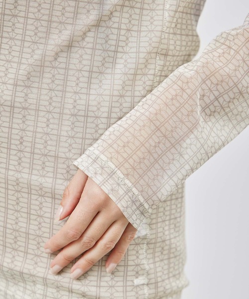 ROPE'（ロペ）の「モノグラムプリントチュールハイネック（Tシャツ/カットソー・レディース・ブラウン/ホワイト系その他5・FREE）」の12枚目の写真