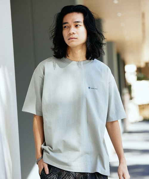 Snow Peak(スノーピーク)の「SNOW PEAK × JOURNAL STANDARD / 別注 UCCP Flat Burner Tshirt(Tシャツ/カットソー・メンズ・ホワイト/ライトグレー・X-LARGE/LARGE/MEDIUM)」の10枚目の写真