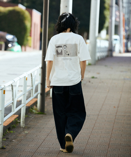 Snow Peak(スノーピーク)の「SNOW PEAK × JOURNAL STANDARD / 別注 UCCP Flat Burner Tshirt(Tシャツ/カットソー・メンズ・ホワイト/ライトグレー・X-LARGE/LARGE/MEDIUM)」の16枚目の写真
