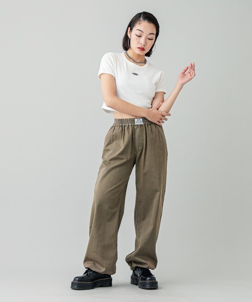 X-girl(エックスガール)の「PIGMENT DYED EASY PANTS(その他パンツ・レディース・ブラック/オリーブ/レッド・XS/S/M)」の8枚目の写真