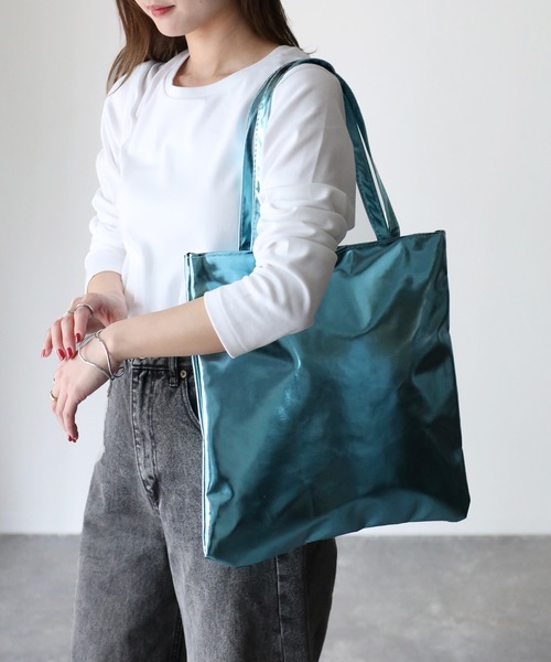 Riberry（リベリー）の「メタリックトートバッグ（トートバッグ・レディース・シルバー/ブルー/グリーン/オレンジ/ゴールド・FREE）」の3枚目の写真