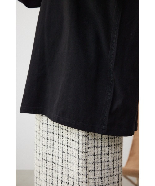 AZUL by moussy（アズールバイマウジー）の「スリーブタックロンT（Tシャツ/カットソー・レディース・ホワイト/ブルー/ブラック・FREE）」の13枚目の写真