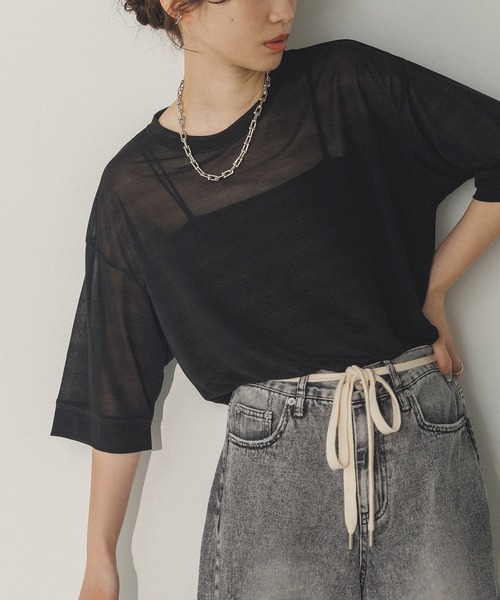 hunch(ハンチ)の「【WEB限定/別注】シアー 半袖Tシャツ(Tシャツ/カットソー・レディース・ブラック/ダークオリーブ/ホワイト・FREE)」の18枚目の写真