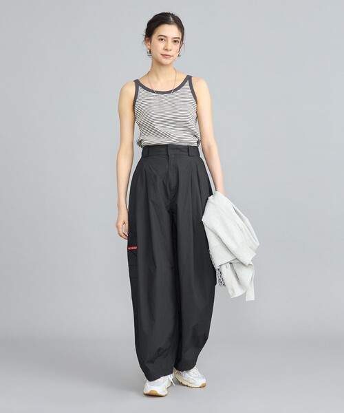 Dickies（ディッキーズ）の「【WEB限定】Dickies（ディッキーズ）コットンダンプバルーンパンツ（その他パンツ・レディース・ブラック/ベージュ・M/L）」の6枚目の写真