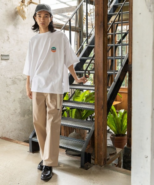 niko and...（ニコアンド）の「1タックライトコットンチノパンツ（チノパンツ・メンズ・ベージュ/グレー/アイボリー・LARGE/MEDIUM）」の4枚目の写真