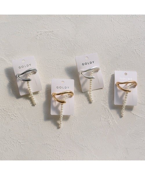 GOLDY(ゴールディ)の「メタル ライン ハング パール ヘアカフ(ヘアゴム・レディース・ゴールド/シルバー系その他/ゴールド系その他/シルバー・FREE)」の6枚目の写真