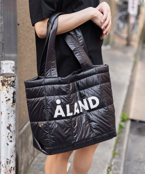 ALAND（エーランド）の「【UNISEX】ALAND／キルティングボストンバック（ボストンバッグ・レディース・ホワイト/ブラック/ネイビー・FREE）」の3枚目の写真