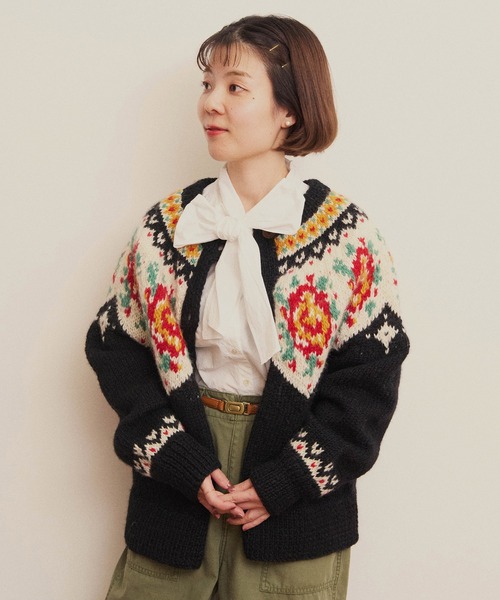 CHILD WOMAN（チャイルドウーマン）の「ネパールギルボックス 花柄求心