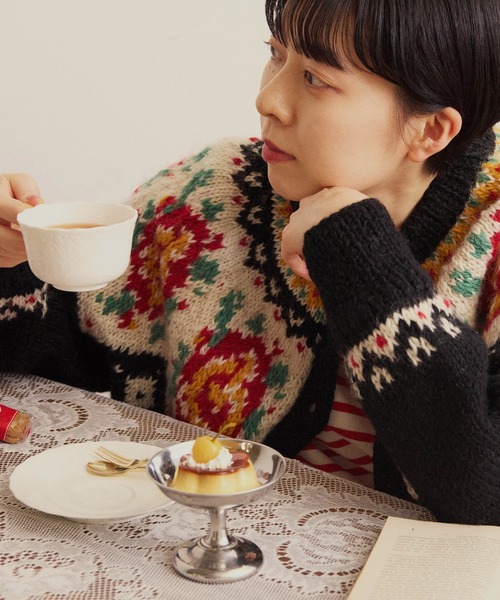 CHILD WOMAN（チャイルドウーマン）の「ネパールギルボックス 花柄求心