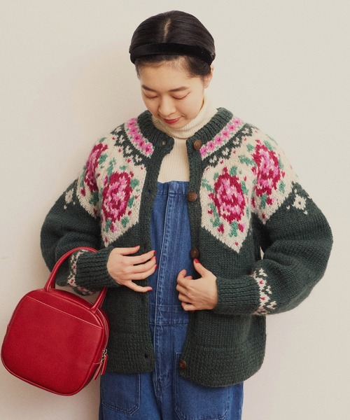 CHILD WOMAN（チャイルドウーマン）の「ネパールギルボックス 花柄求心