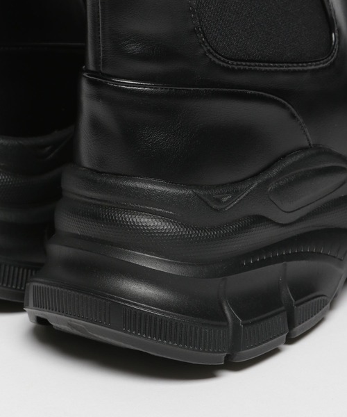 repipi armario（レピピ アルマリオ）の「サイドゴアスニーカーブーツ（ブーツ・キッズ・ブラック/アイボリー・SMALL/LARGE/MEDIUM）」の6枚目の写真