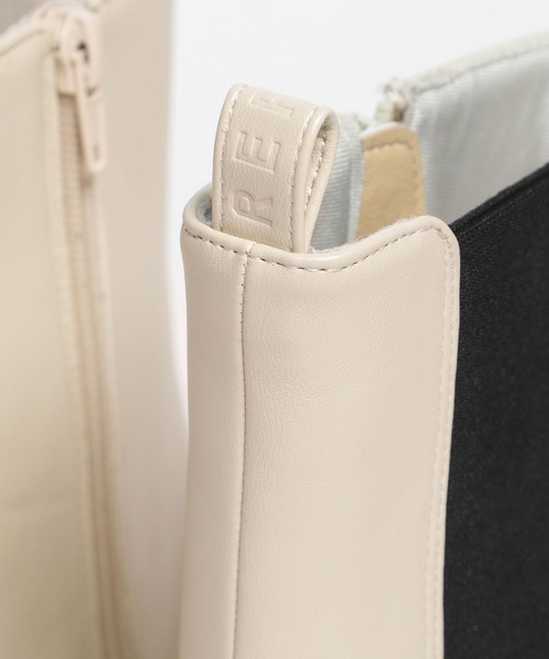 repipi armario（レピピ アルマリオ）の「サイドゴアスニーカーブーツ（ブーツ・キッズ・ブラック/アイボリー・SMALL/LARGE/MEDIUM）」の8枚目の写真