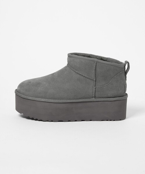 【入手困難】UGG箱付き　クラッシックウルトラミニプラットフォーム UGG クラシックウルトラミニプラットフォーム（UGG Classic