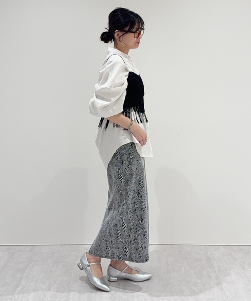 HIMIKO(ヒミコ)の「【HIMIKO】【WEB限定デザイン】フラットメリージェーンパンプス/640005(パンプス・レディース・ブラック/シルバー/ブラック系その他6・25.0cm/26.5cm/21.5cm/23.0cm/25.5cm/26.0cm/22.0cm/22.5cm/23.5cm/24.0cm/24.5cm)」の15枚目の写真