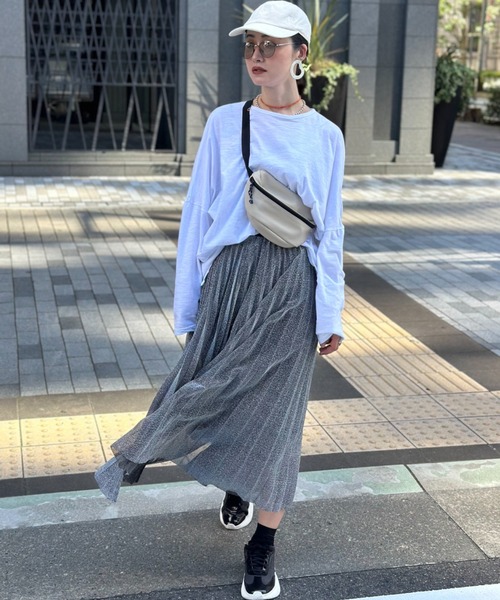 deux amour（ドゥーザムール）の「ラメプリーツスカート（Tシャツ/カットソー・レディース・シルバー/グレー/ピンク・FREE）」の9枚目の写真