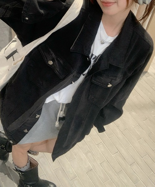 c.u.l(シーユーエル)の「ウォッシュ加工 オーバーサイズ デニムジャケット culw748(デニムジャケット・レディース・ブラック・L/M)」の8枚目の写真