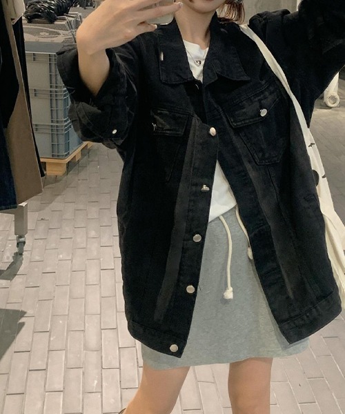 c.u.l(シーユーエル)の「ウォッシュ加工 オーバーサイズ デニムジャケット culw748(デニムジャケット・レディース・ブラック・L/M)」の11枚目の写真