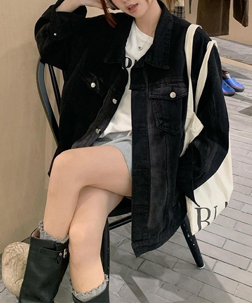 c.u.l(シーユーエル)の「ウォッシュ加工 オーバーサイズ デニムジャケット culw748(デニムジャケット・レディース・ブラック・L/M)」の13枚目の写真