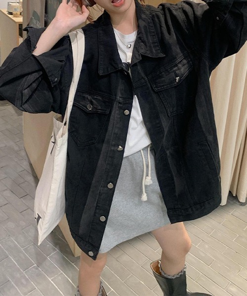 c.u.l(シーユーエル)の「ウォッシュ加工 オーバーサイズ デニムジャケット culw748(デニムジャケット・レディース・ブラック・L/M)」の14枚目の写真