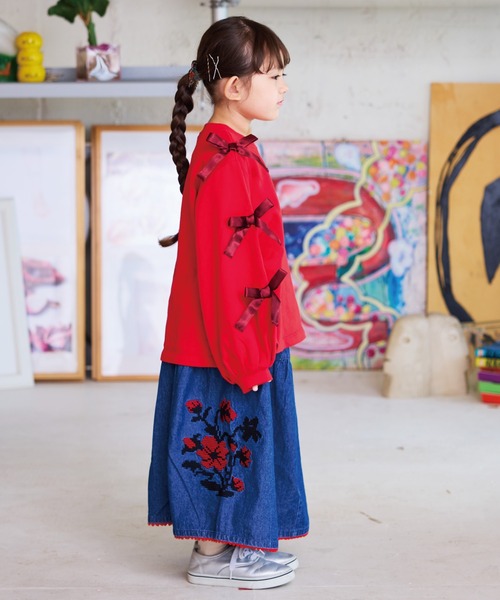 CALMIA（カルミア）の「ショルダーリボンスウェット（スウェット・キッズ・レッド/オフホワイト/ライトピンク・90/100/110/120/130/140/150）」の15枚目の写真