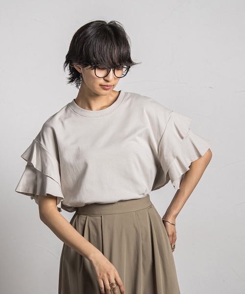 MAYSON GREY(メイソングレイ)の「レイヤースリーブプルオーバー≪手洗い可能≫(Tシャツ/カットソー・レディース・ブラック/ホワイト/ライトグレー/ボルドー・M)」の15枚目の写真