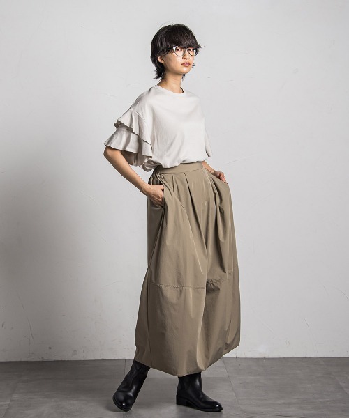 MAYSON GREY(メイソングレイ)の「レイヤースリーブプルオーバー≪手洗い可能≫(Tシャツ/カットソー・レディース・ブラック/ホワイト/ライトグレー/ボルドー・M)」の18枚目の写真