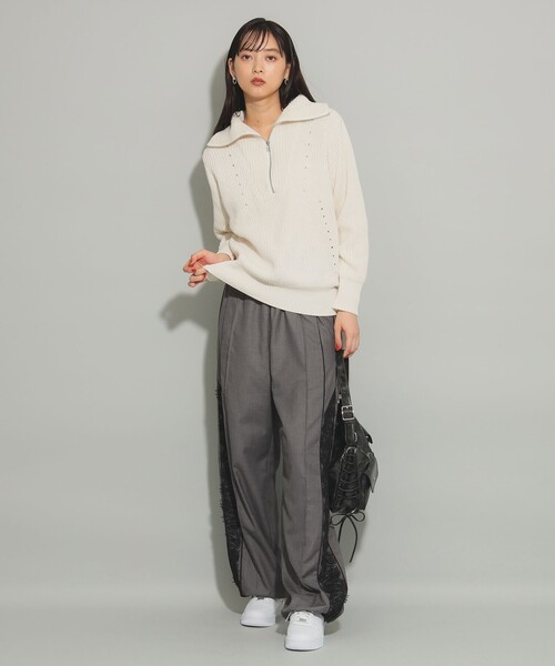 Ray BEAMS（レイビームス）の「モール アゼ ハーフジップ ニット（ニット/セーター・レディース・オフホワイト/ブラック/ミント・ONE SIZE）」の4枚目の写真