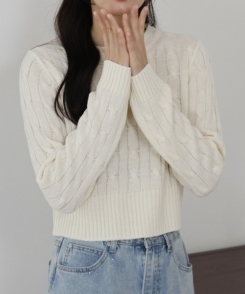 BLUEEAST（ブルーイースト）の「《新色追加》ケーブルニットトップス（ニット/セーター・レディース・ネイビー/グレー/アイボリー/ボルドー/ピンク・MEDIUM）」の8枚目の写真