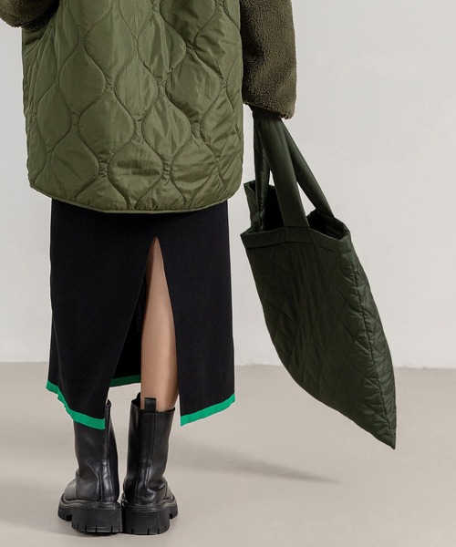 セール】【A4対応】ムード漂う英字タグキルティングトートバッグ