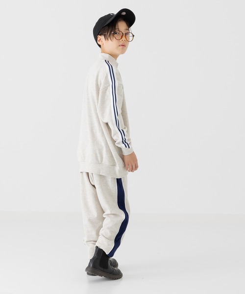 JAM & LINK（ジャムアンドリンク）の「脇ライン 裏毛スウェットパンツ（スウェットパンツ・キッズ・オートミール/ネイビー/ブラック/カーキ・100cm/110cm/120cm/130cm/140cm/150cm/160cm）」の8枚目の写真