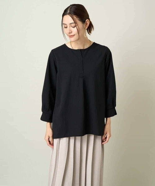 a.v.v(アーヴェヴェ)の「キーネックタックスリーブトップス(Tシャツ/カットソー・レディース・グレー系その他/ブラック/ホワイト・36/34/40/38/42)」の17枚目の写真