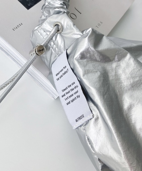 AS KNOW AS plus（アズノゥアズプラス）の「◇ギャザーハンドル ドロストミニショルダーバッグ（ショルダーバッグ・レディース・シルバー系その他/ブラック系/アイボリー系/ブラック系その他・FREE）」の13枚目の写真