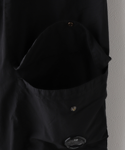 C.P. COMPANY（シーピーカンパニー）の「【C.P. Company / シーピーカンパニー】PANTS CARGO PANT IN FLATT NYLON（カーゴパンツ・メンズ・ブラック・46）」の7枚目の写真