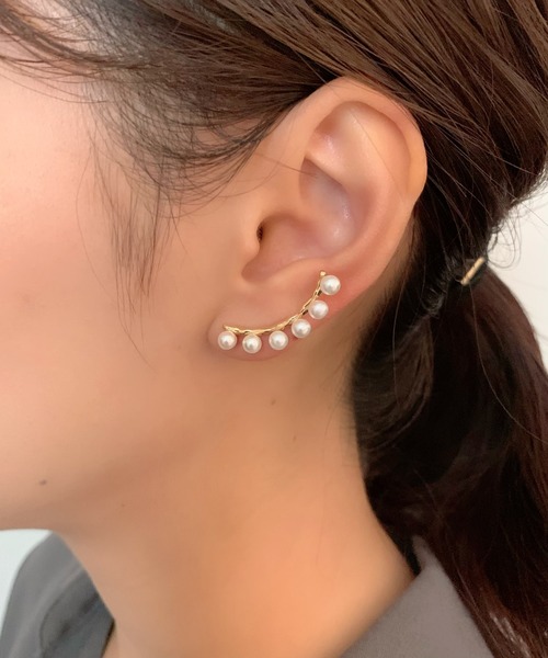 ciite'（シーテ）の「6連パールピアス イヤーカフ風 （片耳用）（ピアス（片耳用）・レディース・ゴールド/シルバー・FREE）」の7枚目の写真