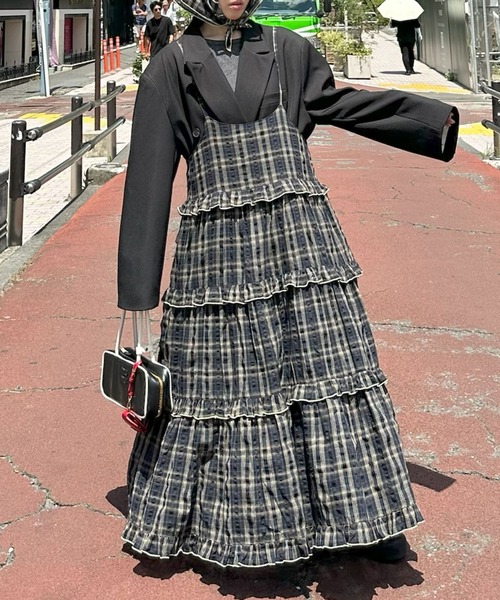 Alley Tokyo（アリートーキョー）の「フリルティアードキャミワンピ（ワンピース・レディース・ピンク/ブラウン/レッド/ブルー系その他/ピンク系その他2/オレンジ/イエロー/ネイビー/ブラック系/オフホワイト/シルバー/ライトブルー/カーキ/アイボリー/レッド系/ブラウン系/グリーン/クリーム/ネイビー系/サックスブルー/ブラック系その他/ホワイト系その他/レッド系その他/ブラック/サックスブルー系/ピンク系/ホワイト/ベビーピンク/レオパード/イエロー系/ホワイト系1/ブラック系1/ネイビー系1/ブルー系1/レッド系1/ピンク系その他・FREE）」の21枚目の写真