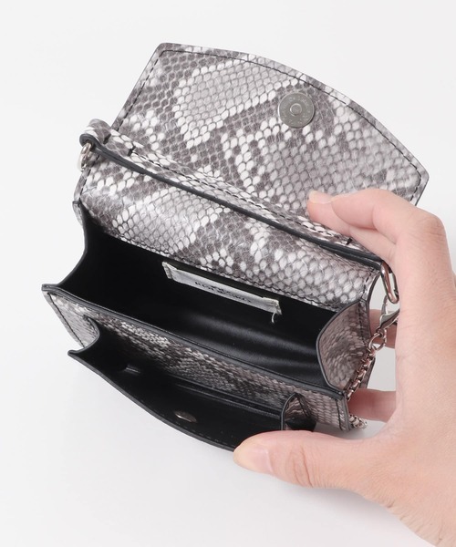 RODE SKO（ロデスコ）の「ナノバッグ(スネークチェーン)（ショルダーバッグ・レディース・アニマル・ONE）」の18枚目の写真