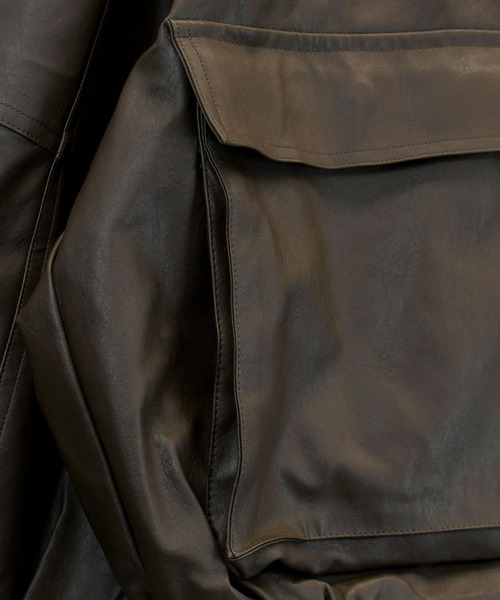 おしゃれスタ（オシャレスタ）の「Vintage-like synthetic leather A-2 jacket/ヴィンテージライク 合成皮革 A-2 ジャケット オーバーサイズ メンズ レディース（ブルゾン・メンズ・ブラウン/ブラック・M/L/XL）」の7枚目の写真