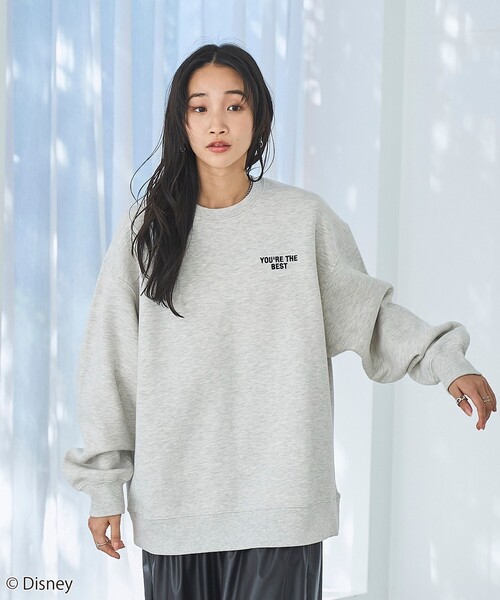 coen(コーエン)の「【Disney/ディズニー】coen限定 バックプリント裏起毛スウェット(スウェット・レディース・イエロー/その他1/その他2/その他3/ダークグレー/ナチュラル・M/L)」の7枚目の写真