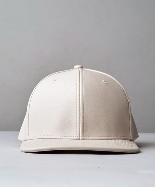 NO ID.(ノーアイディ)の「【NO ID.】Synthetic Leather BB Cap / シンセティック レザー BB キャップ(キャップ・メンズ・アイボリー/ブラック・ONE SIZE)」の15枚目の写真