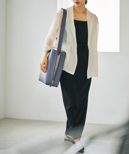 E'POR（エポール）の「【E'POR】Y BAG Shoulder Large【通勤】【A4対応】【ドラマ着用】（ショルダーバッグ・レディース・ライトグレー/ラベンダー/ダークブラウン/ブルー系その他4/ブラック/キナリ/パープル/グレー・FREE）」の19枚目の写真