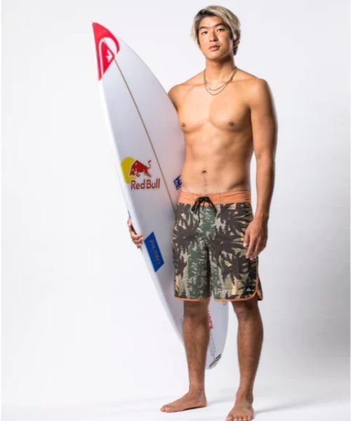 【新品・未使用】クイックシルバー HighLineビブパンツ Mサイズ相当 QUIKSILVER クイックシルバー ユニセックス スノーボード ウェア