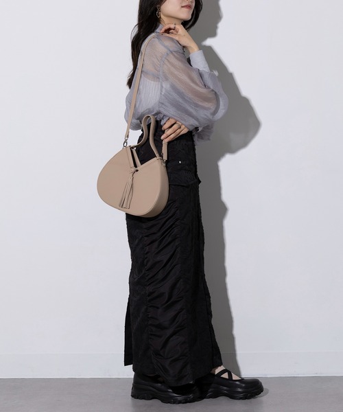 Beau're(ヴュレ)の「【BEAURE】フォーチュンクッキーショルダーバッグ ハンドバッグ 2way B-25214 ※(ショルダーバッグ・レディース・シルバー/アイボリー/ブラック/ベージュ・FREE)」の16枚目の写真