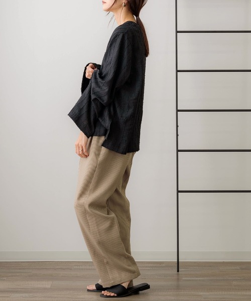 NOAHL（ノアル）の「【NOAHL】フリンジストライプVネックプルオーバー（Tシャツ/カットソー・レディース・ブラウン系/アイボリー/ブラック/グリーン系・FREE）」の8枚目の写真